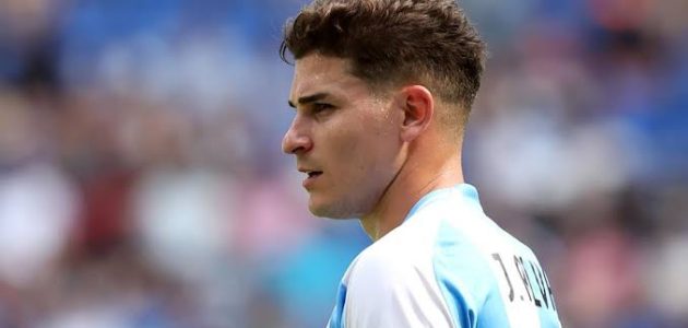 Liverpool competes with Arsenal and Bayern to sign Alvarez